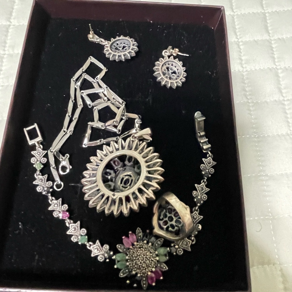 Vintage 925 Jewelry Set - Picture 12 of 16